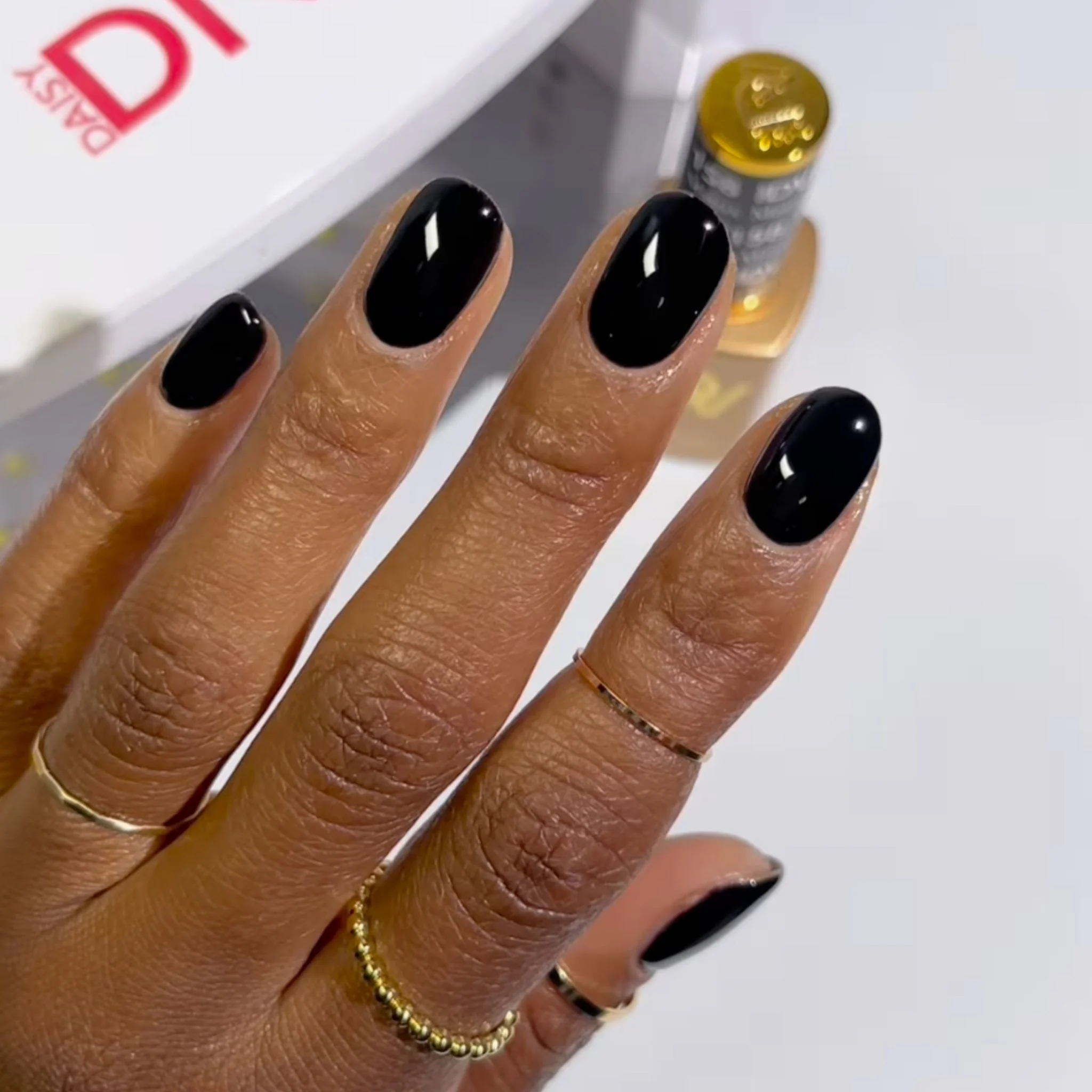 A Sultry Touch Gel Polish Starter Kit - Image 12